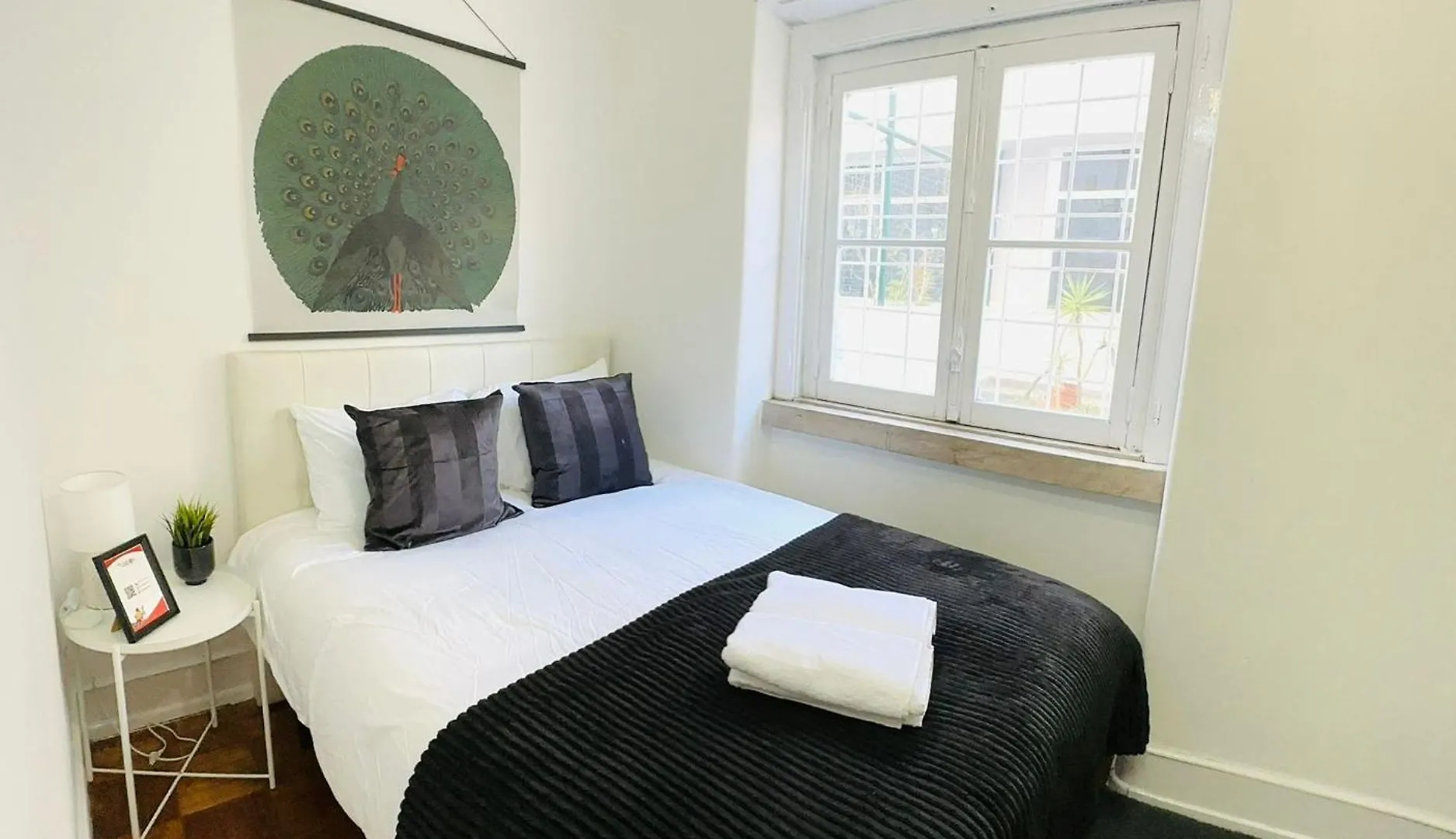 Central Lisbon Rooms, Best Location For Tourists Ostello