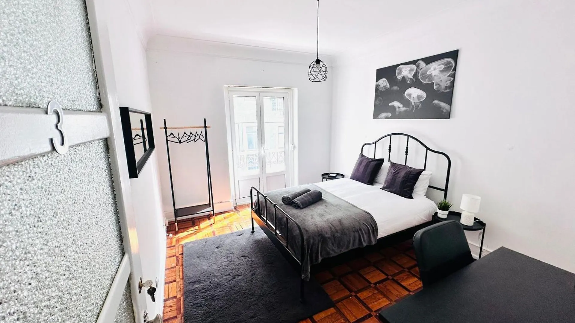 Central Lisbon Rooms, Best Location For Tourists Ostello