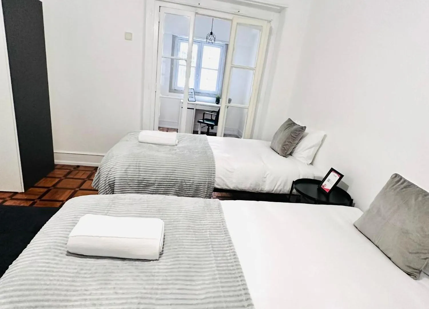 Ostello Central Lisbon Rooms, Best Location For Tourists